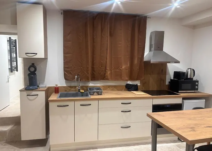 Appartamento Charmant Appartement *